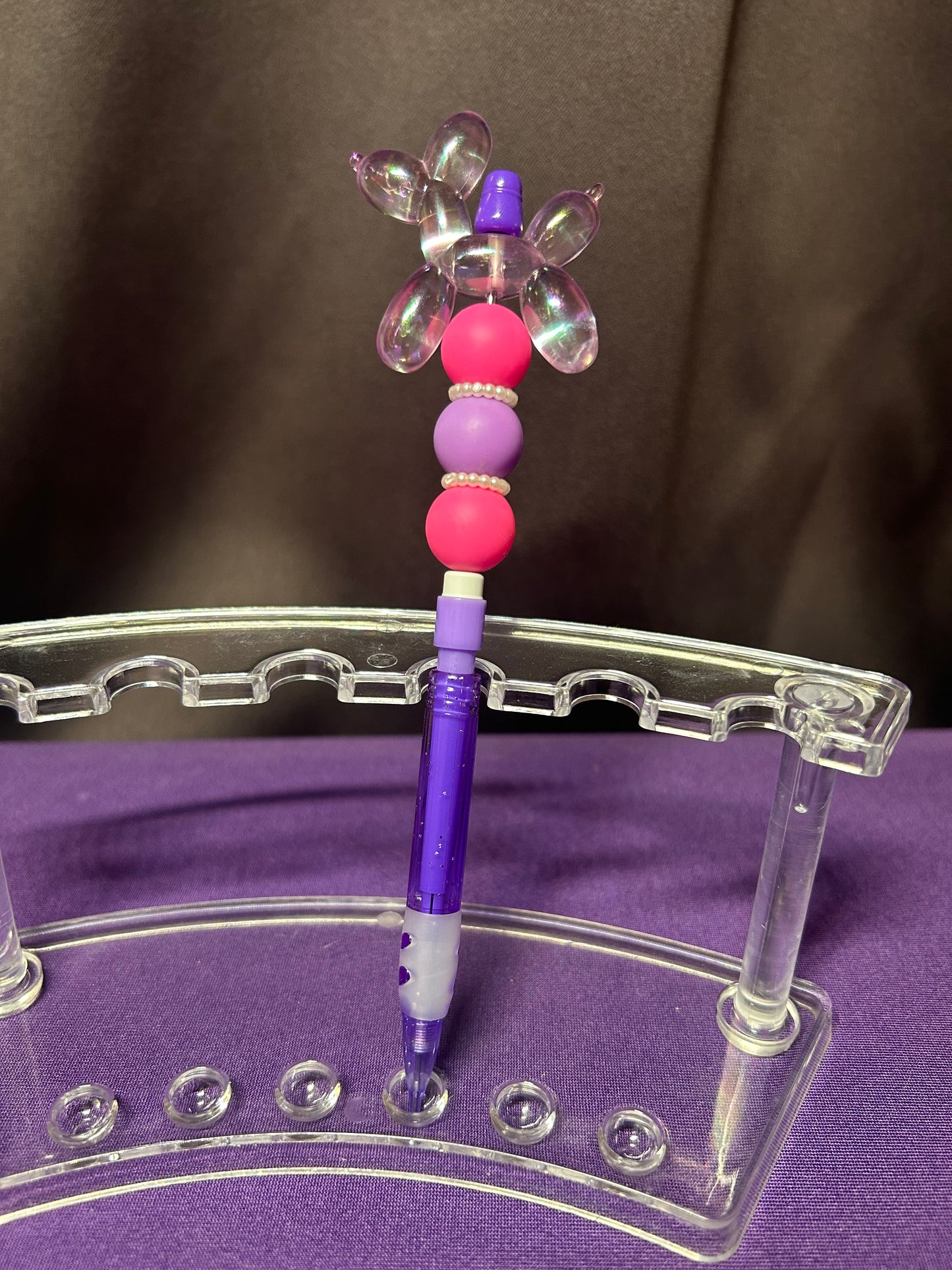 Balloon dog pencil